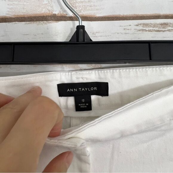 Ann Taylor White Embroidered Hem Crop Pants - Picture 4 of 7